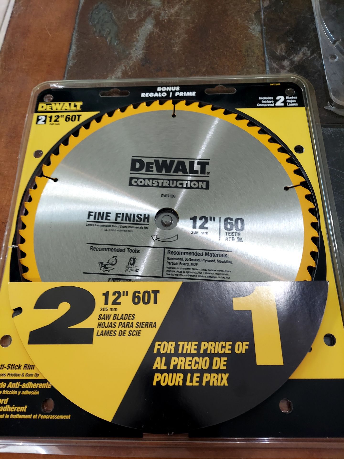 1 DeWalt fine Finish 12” 60 teeth saw blade
