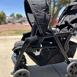 Stroller ! Kids , Toddlers . Outdoors 