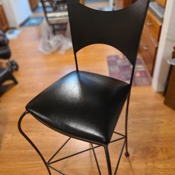 4 Black Iron Chairs Bar HEIGHT With New Leather Tops(seat)
