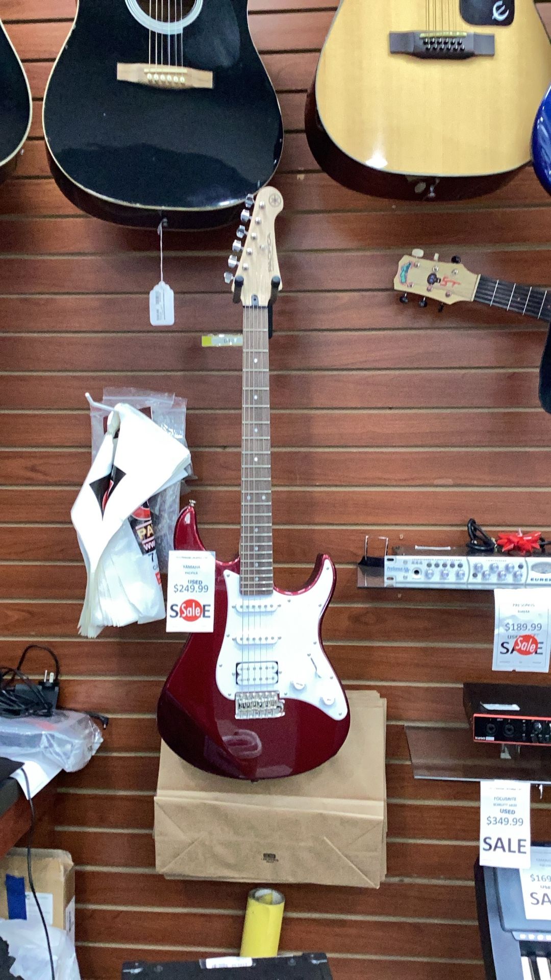 Yamaha Electric Guitar Pacifica