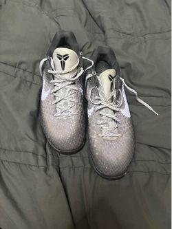 Kobe 6 EYBL size 10 men