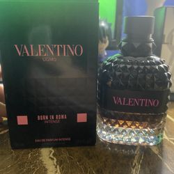 Valentino UOMO “born in roma intense “ 