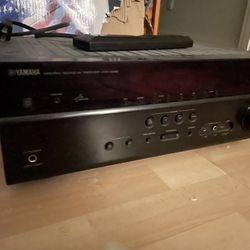 Yamaha receiver And Yamaha Out Door Speakers 