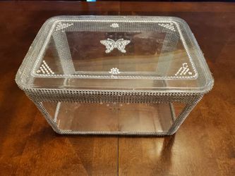 Caja decorada para poner zapatillas
