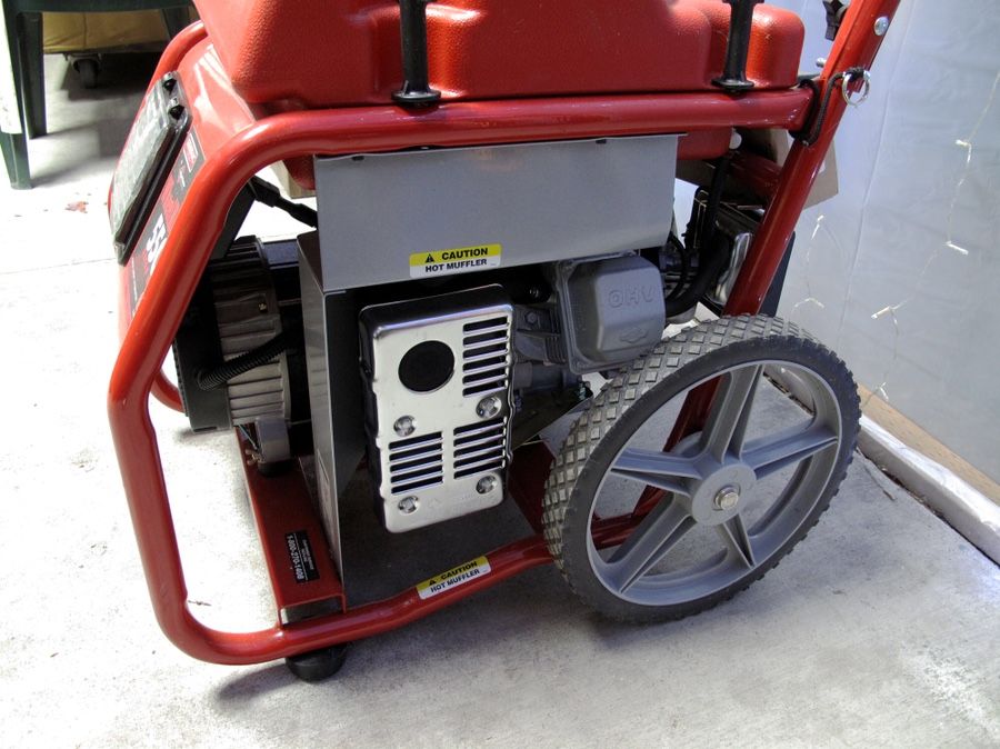Generac Wheelhouse 5500 Watts Heavy Duty Portable Generator NEW! for