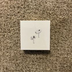 Apple AirPods Pro (2nd generation) with MagSafe Charging Case (USB-C)