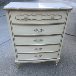 French Provincial 4 drawer highboy chest 