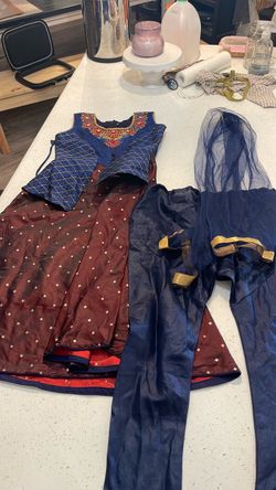 Beautiful girls dress Halloween Costume size 10 12