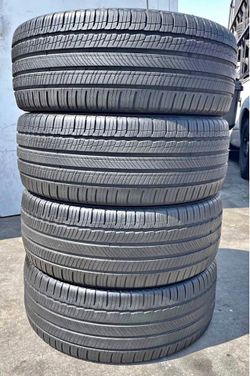 235 45 18 Michelín I'm selling this set of tires with 80% life left on all 4