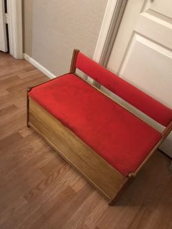 Kids Storage Bench