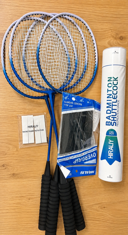 badminton racket 4* with balls