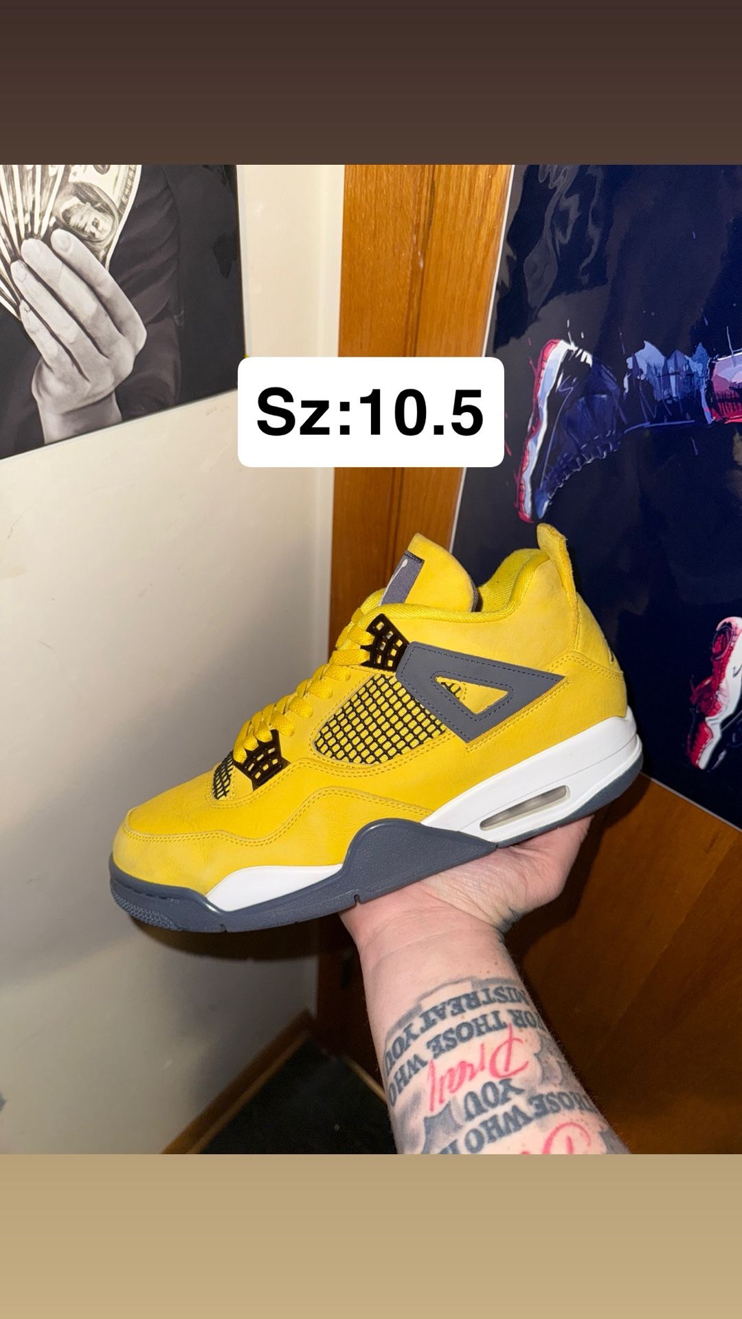 Jordan Retro 4 Lightening (2021)