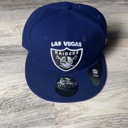 Raiders New Era Snapback Hat$35
