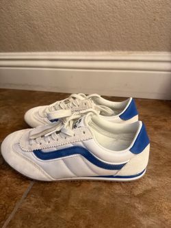 Women’s Lo Pro Vans Size 7