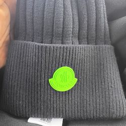 Black Beanie 