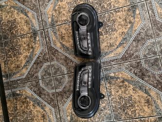 2005-2010 Chrysler 300 New Gen style headlights