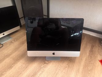 Apple iMac All-in-One Desktop Computer 2017