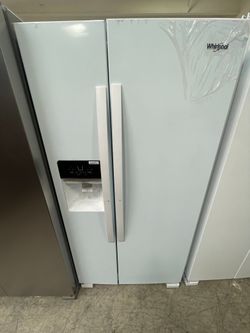 Whirlpool 33" White Refrigerator - Brand New Scratch & Dent