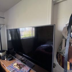 LG 55” 1080p TV