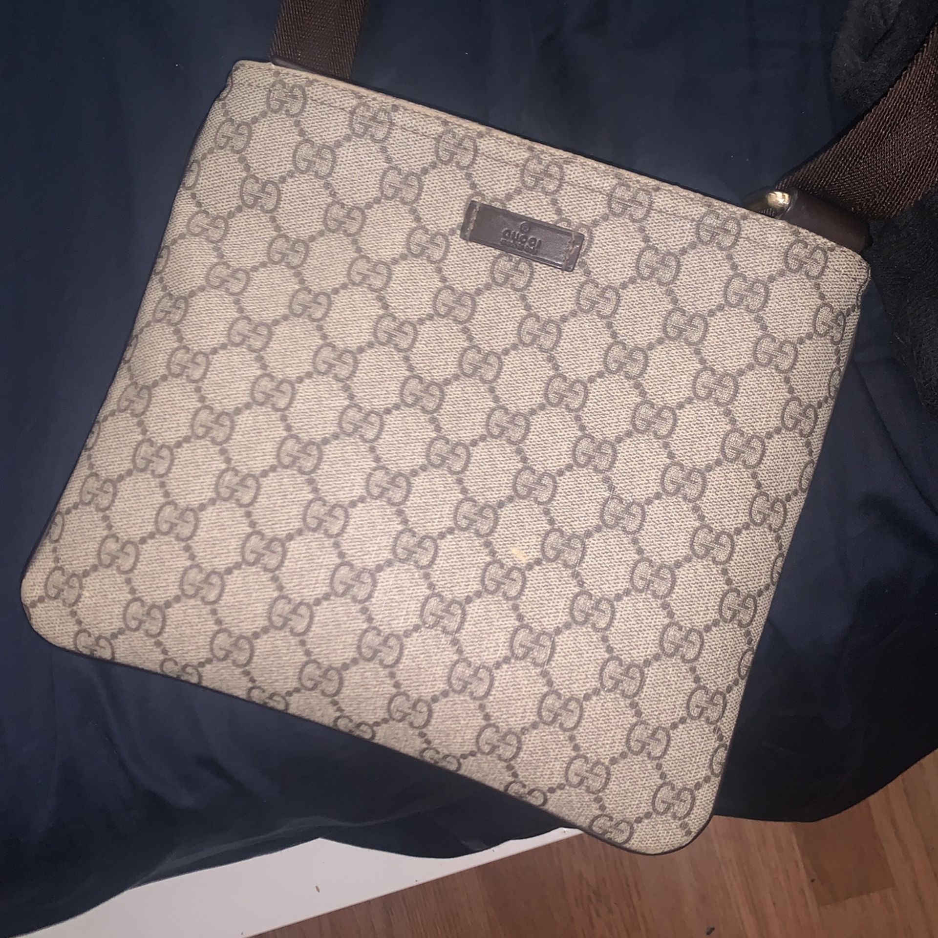 Gucci Marmont Nude Bag 446744 22x13x6cm for Sale in Yonkers, NY - OfferUp