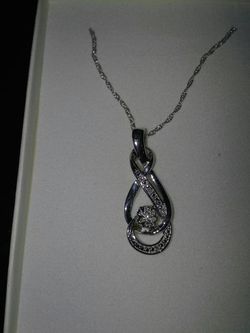Kay jewelers 1/10 carat diamond pendant sterling silver