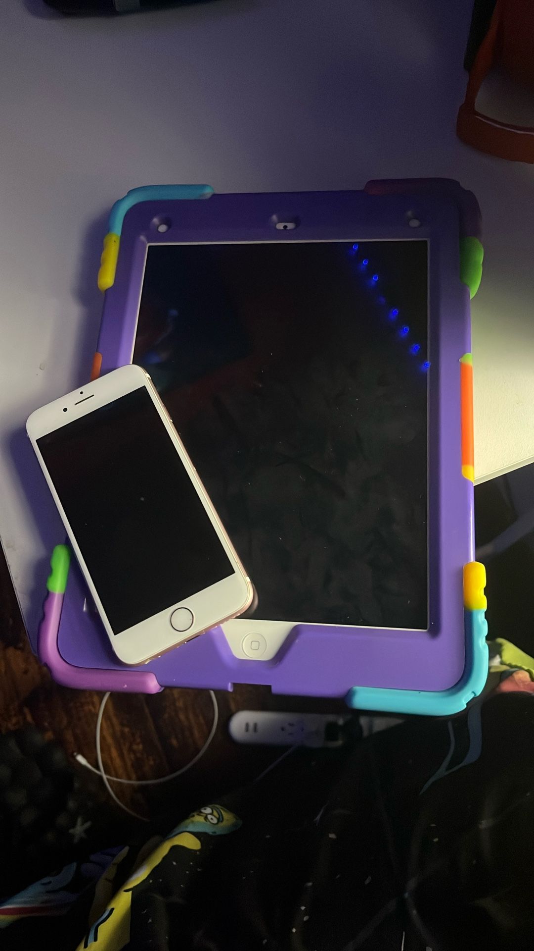 iPad Air 1st Gen & iPhone 6s Pink For Parts