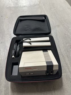 Nintendo NES Classic Edition (plug and play)