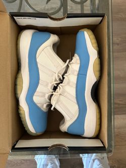 Air Jordan 11 Retro Low University Blue