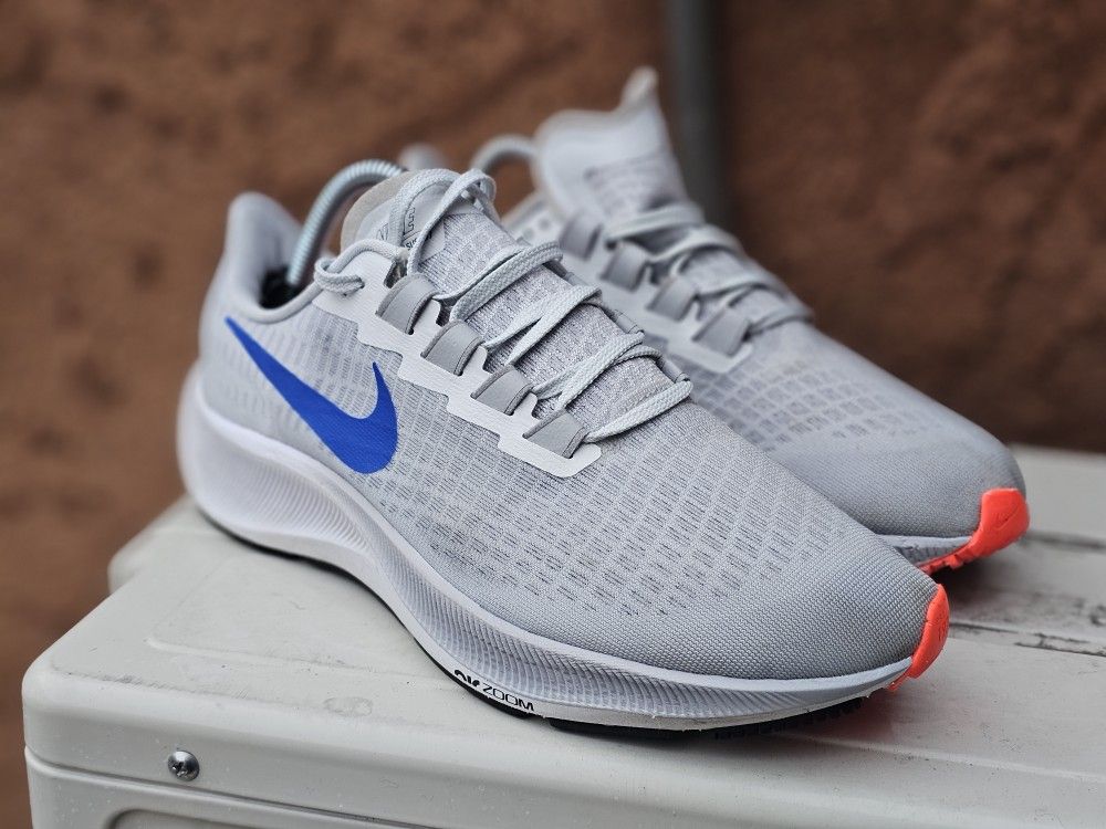 Nike Air Zoom Pegasus 37 - BQ9646 006 - Pure Platinum / Racer Blue - Size 9