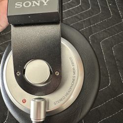 Sony MDR-XB500