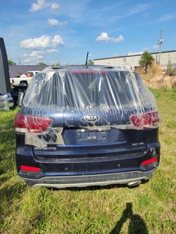 2020 kia suv