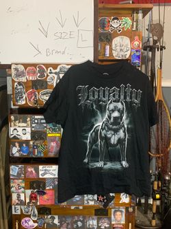 Men’s black t shirt