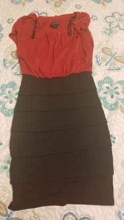 Vestido hermoso a buen precio size 6