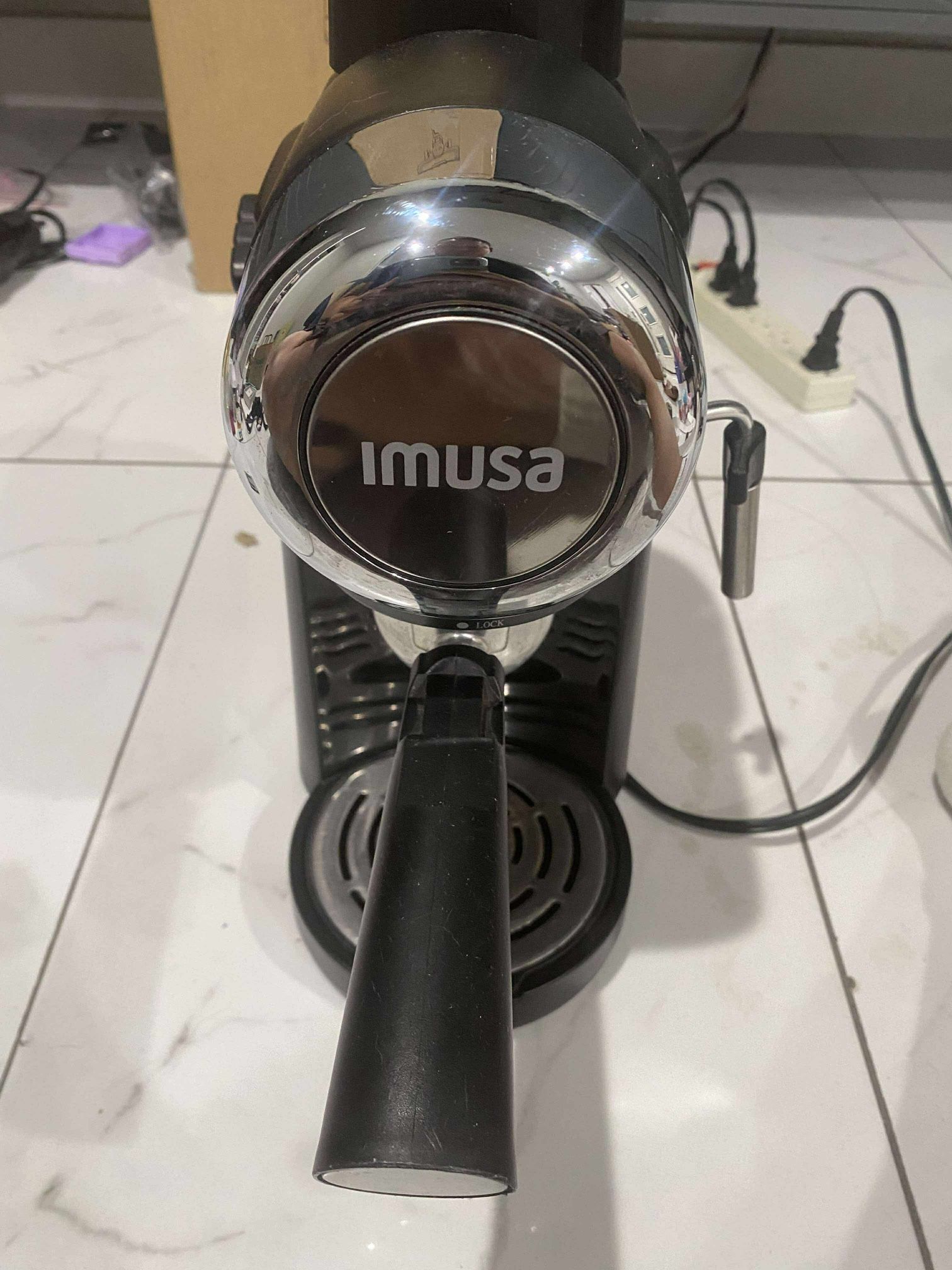 IMUSA GAU-18202 4 Cup Espresso/Cappuccino Maker 120 volts, Froth Function Black