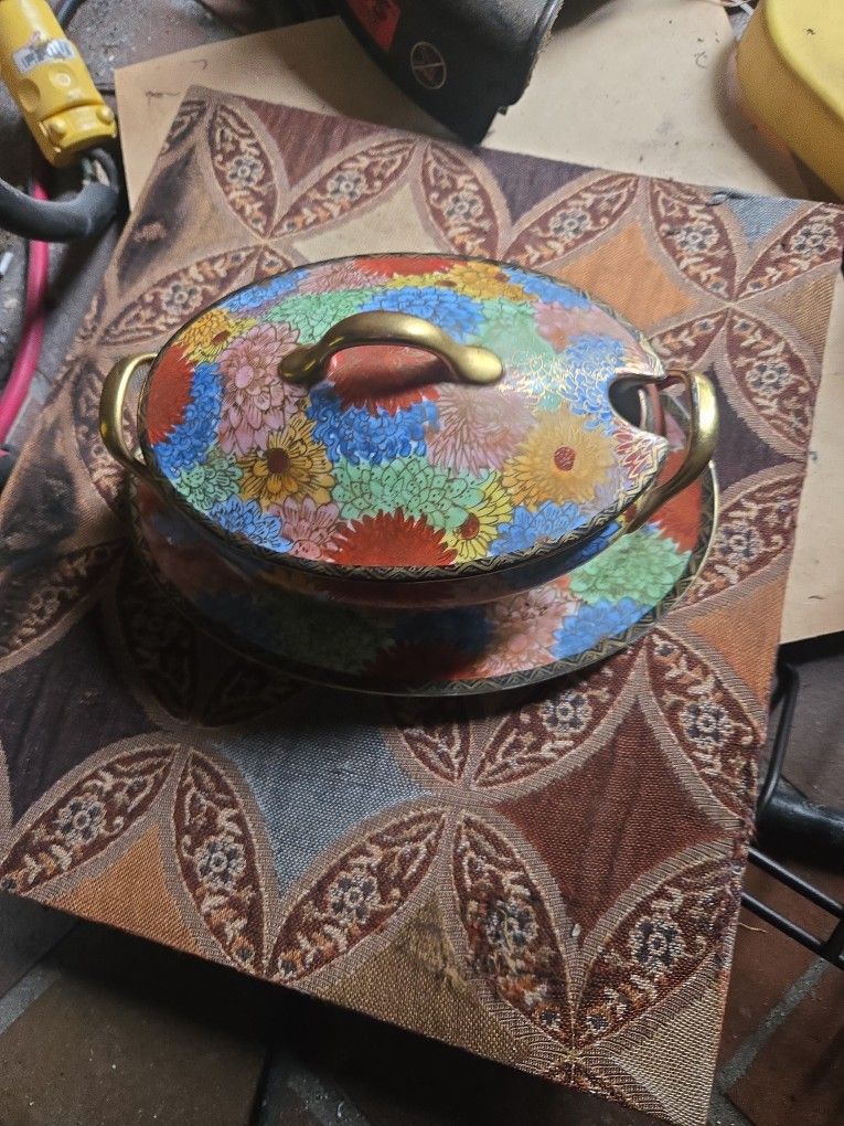 Antique Dishwear Or China wear.
