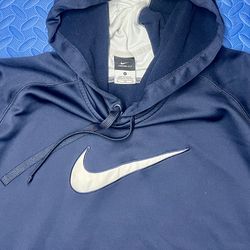 Men’s XL Pullover Hoodie + Delivery Available