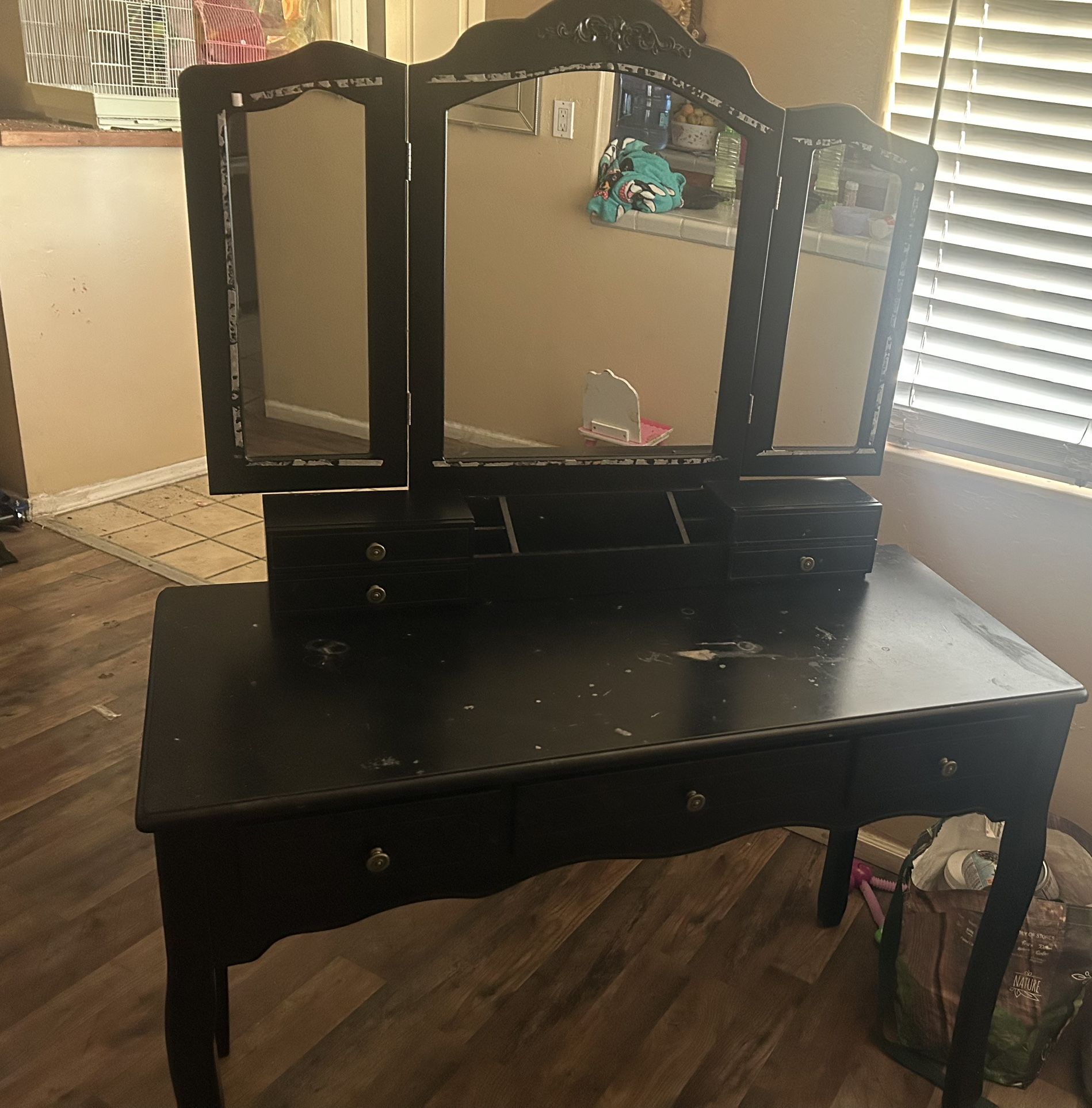 Black Makeup Vanity