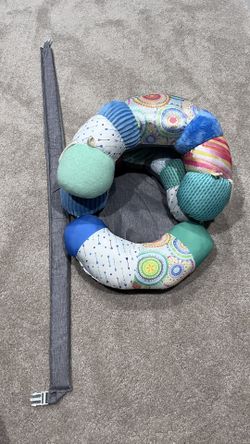 Infantino 3 In 1 Tummy Time Chair