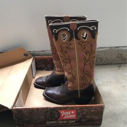 Western Style Boots 