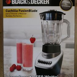 Black & Decker Fusion Blade 12 Speed Pulse Electric Blender 550 watt 6 Cup/48oz, $50