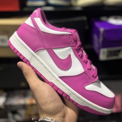 Dunk Low “Active Fuchsia” Brand New Sz 6y