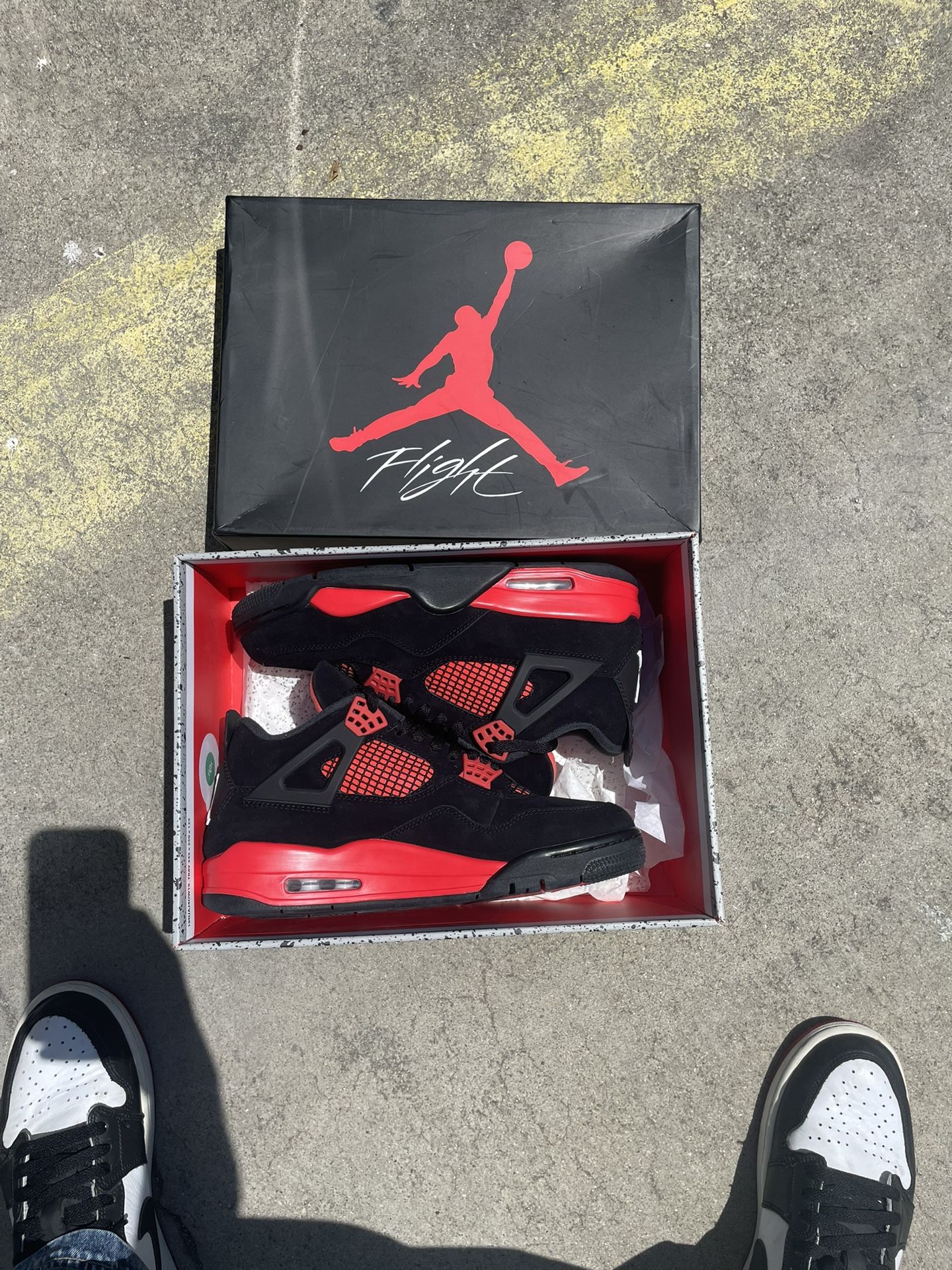 Jordan 4 Red Thunder