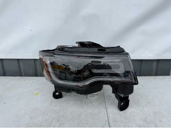JEEP GRAND CHEROKEE 2014 2015 2016 2017 2018 2019 2020 2021 HID XENON HEADLIGHT HEADLAMP RIGHT PASSENGER SIDE RH USED