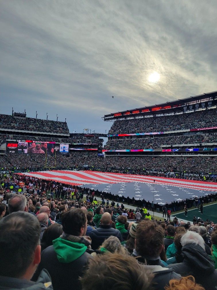 EAGLES vs Broncos