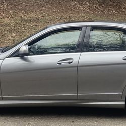 2009 Mercedes-Benz C-Class