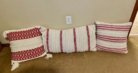 Pillows Set