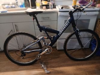 Full suspension bulllshock canndale bike