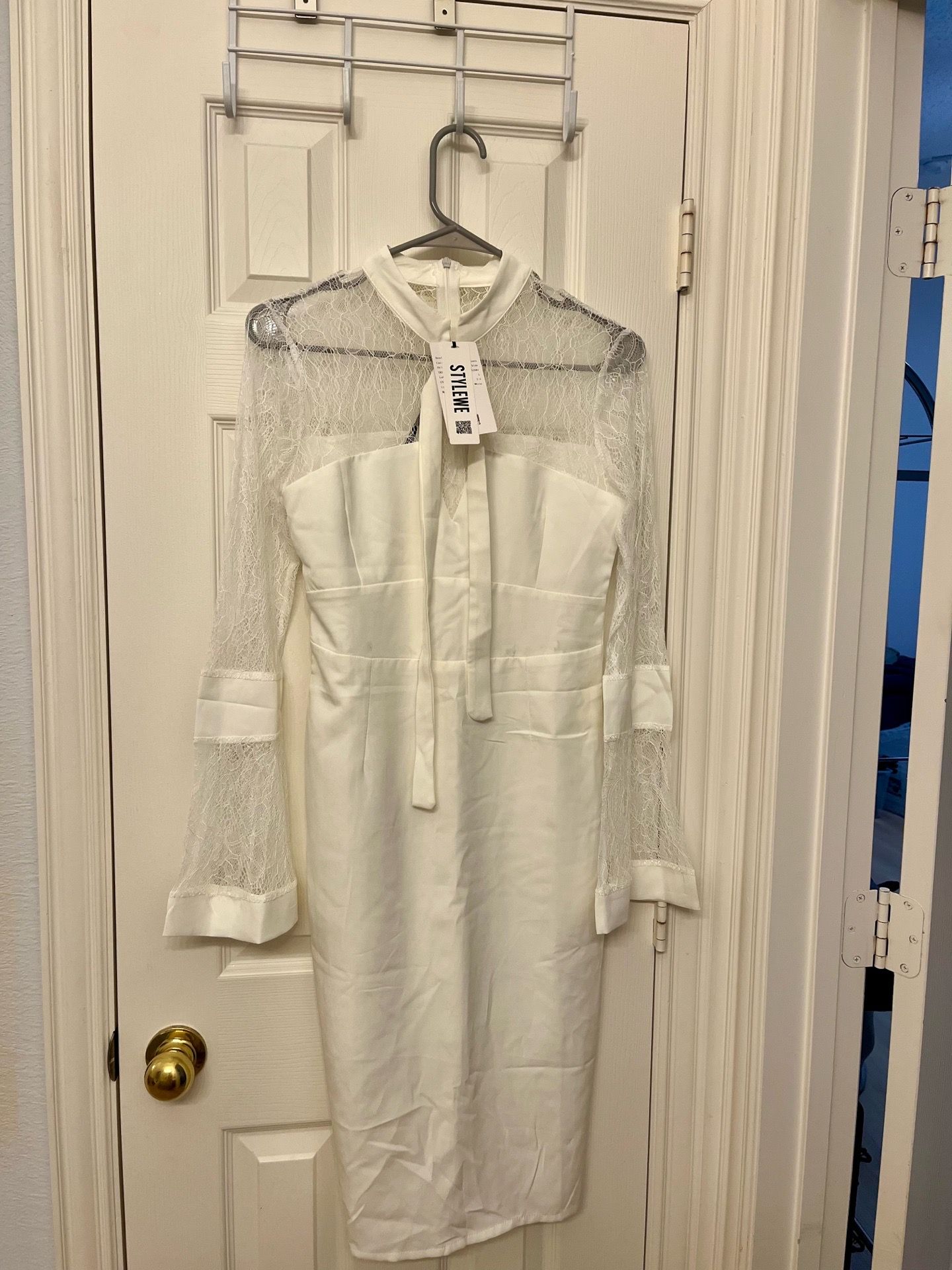 Brand new White Dress with Lace Sleeves