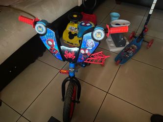 Spidey and Friends Huffy Bike
