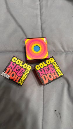 Color changing Needoh